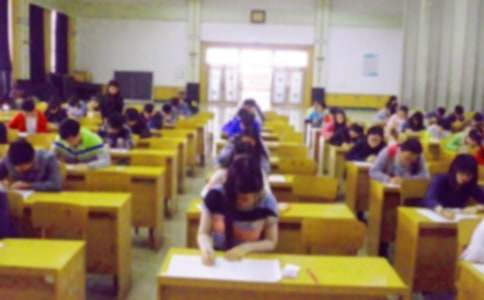 小学五年级作文：在中期考试的时候