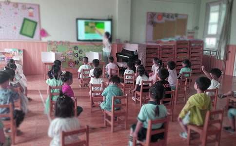 幼儿园小班优秀社会教案