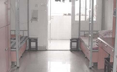 在学校宿舍喝酒检讨书