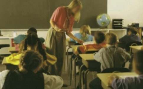 愤怒在燃烧六年级小学生优秀记叙文（通用41篇）