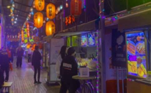 逛夜市五年级400字作文（通用23篇）