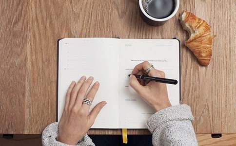 圈子决定格局的作文