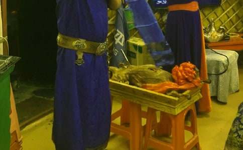 实用的民风民俗的蒙古族作文【集合3篇】