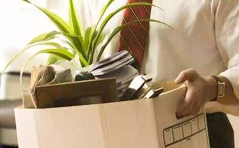 关于公司职员辞职报告4篇