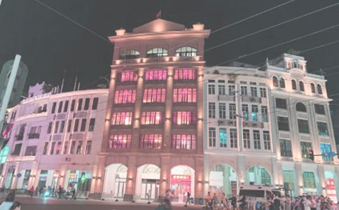 精选广场的春天的作文三篇