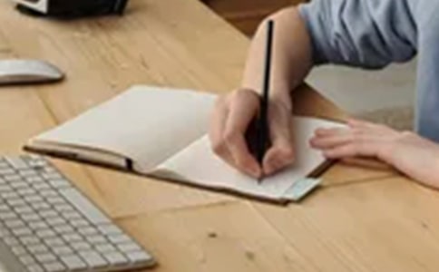 (集合)助人的作文300字7篇