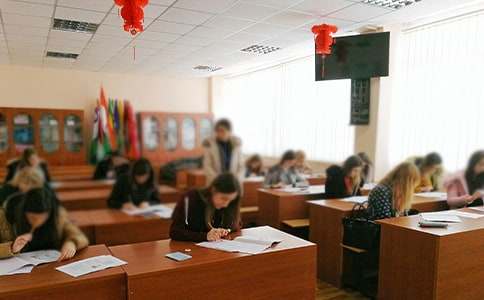 考试作文300字[汇编5篇]