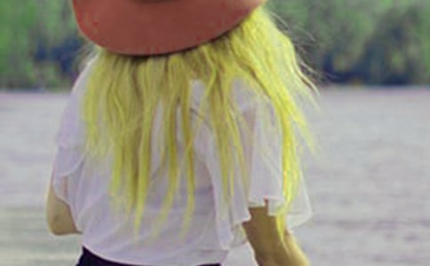 精选唯美女生句子摘录63句