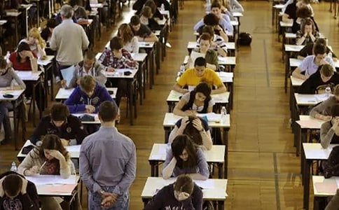 期末考试作文经典4篇