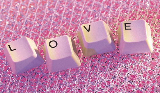 2022年形容爱情的句子汇编44句