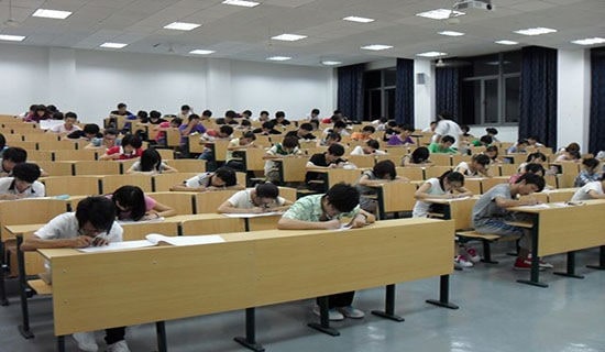 实用的考试作文400字