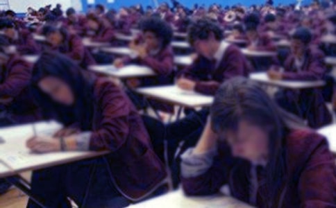 难忘的考试作文精华(7篇)