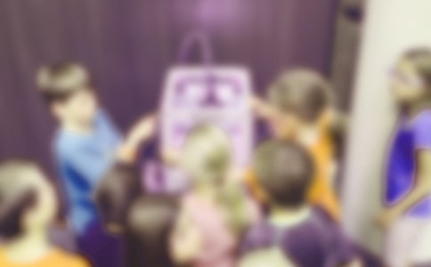 小学生一件有趣的事作文集锦(6篇)