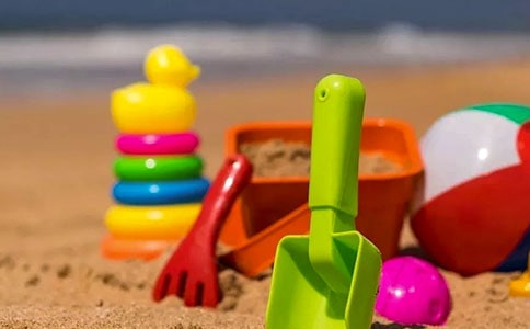 中班科学优质课教案《取出冰中的玩具》