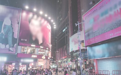 【推荐】三年级广场的作文合集7篇