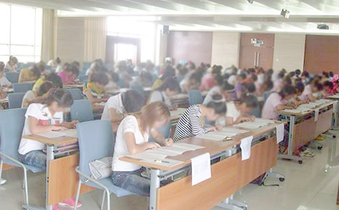 考试作文300字[汇编4篇]