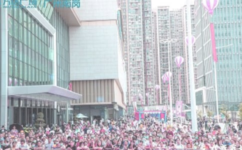 家乡的广场作文300字7篇