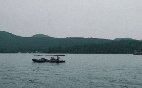 杭州西湖的作文【合集3篇】